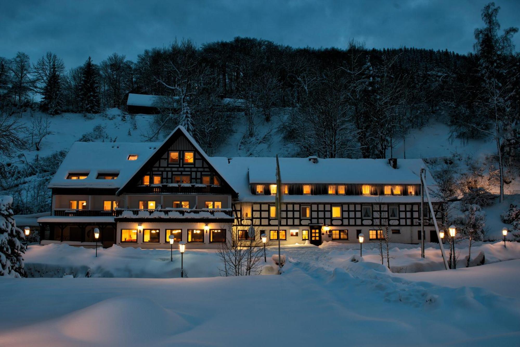 Tommes Gaestehaus Zur Muehle Шмаленберг Екстериор снимка